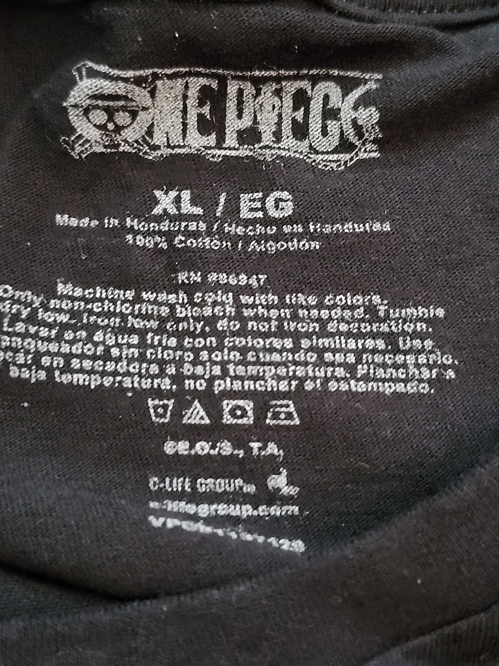One Piece Monkey D. Luffy Graphic Tee - Black with Red & Yellow Print - Picture 3 of 3
